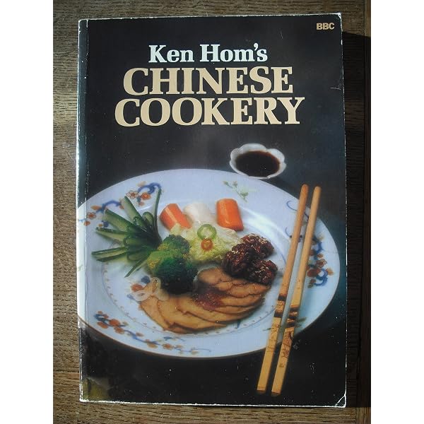 Ken Hom's Hot Wok: Over 150 One-pan Wonders: Amazon.co.uk: Hom