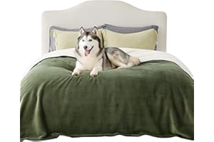 LE SURE Lesure Couverture Imperméable pour Grands Chiens - 274x218cm Couverture pour Chien Lavable, Protection de Canapé en Polaire Sherpa, Couverture pour Chat Douce et Moelleuse, Vert Olive