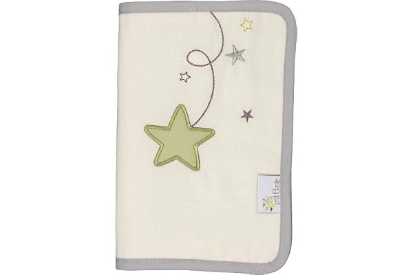 P'tit Basile - Protège Carnet de Santé bébé mixte - Coton Bio - Broderie Pluie d'étoiles - 25 x 18cm taille standard unique - fermeture par boutons pression - ouatiné