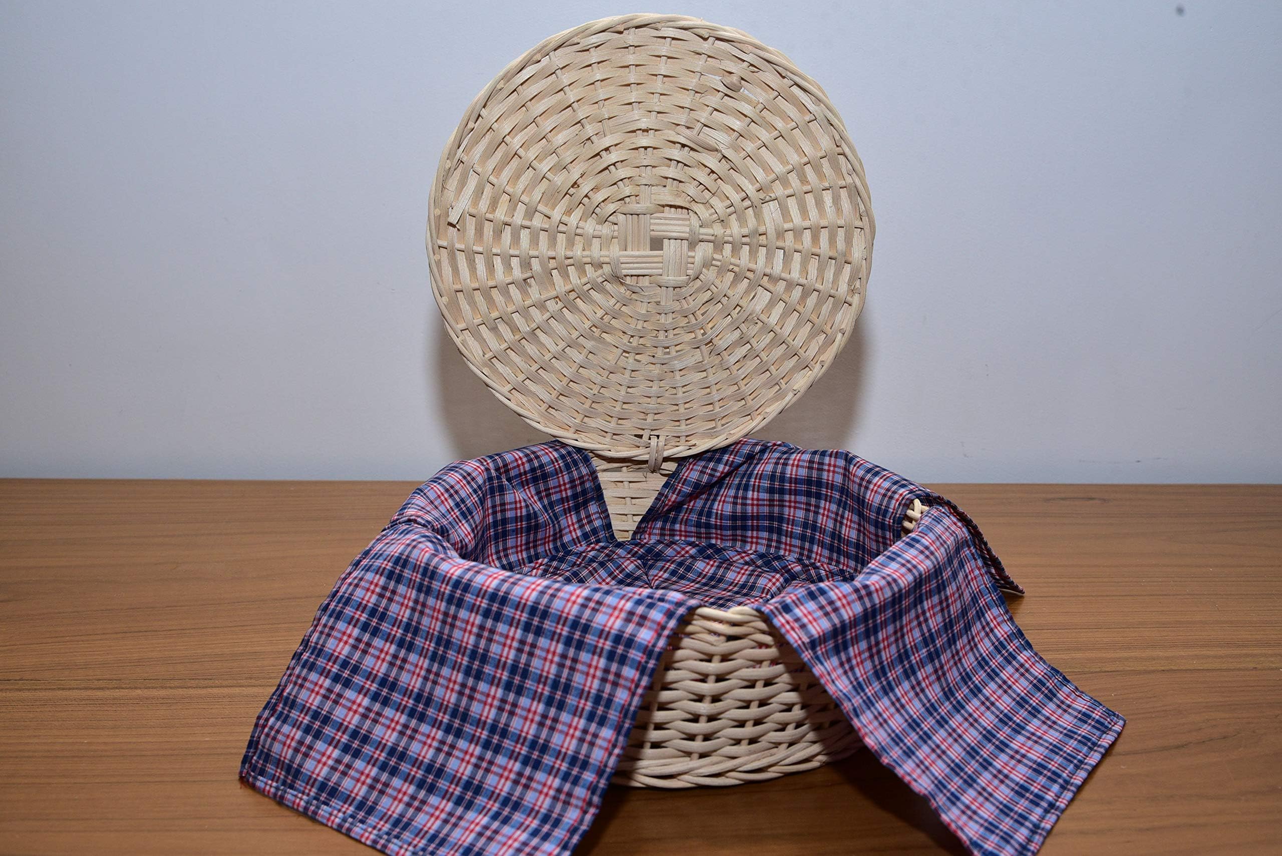 Folkse Luxury Handicrafted. Handmade Bamboo Knitted Round Chapati Storage Box (Beige)