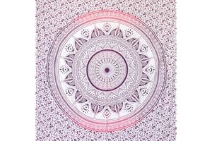 ‎MOMOMUS MOMOMUS Großes Strandtuch XXL Sandfrei - Mit Mandala-Motiv - Ideal als Pareo, Strandtuch Groß Sandabweisend oder Strandlaken XXL - Fuchsia, 210x230 cm