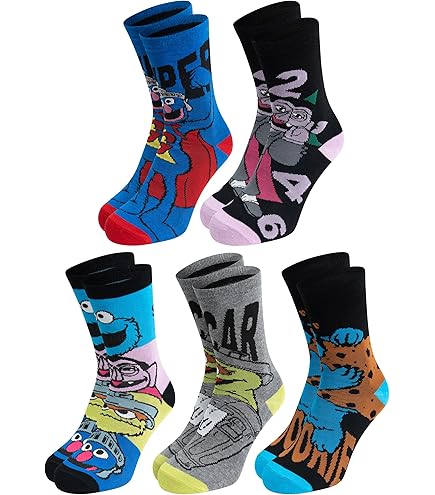 United Labels Disney Lilo & Stitch Adventkalender met 12 paar sokken voor dames, maat 35-41, kalender met sneaker en lange sokken, kerstkalender cadeau
