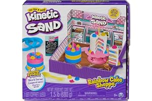 KINETIC SAND ARENA MÁGICA - RAINBOW CAKE SHOPPE - 680g de Arena Amarilla, Rosa, Azul y Blanca Aroma a Vainilla - Kit Manualidades Niños Juguetes Sensoriales - 6068029 - Juguetes Niños 5 Años +