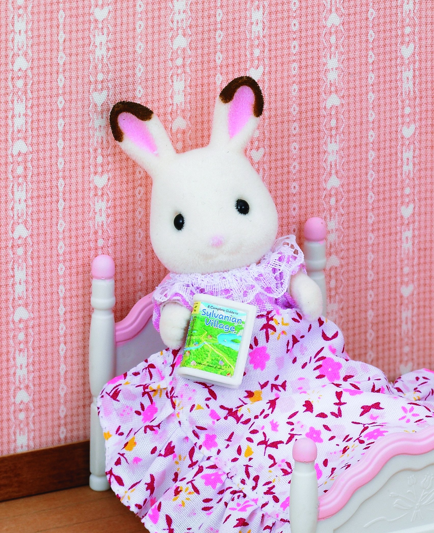 EPOCH Girl'S Room Set Sylvanian Families Mini muñecas y Accesorios, Multicolor (2953) , Modelos/colores Surtidos, 1… - Imagen 6