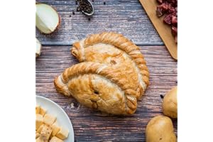 THE CORNISH HAMPER STORE 6 x Cornish Pasty | Chilled Steak Pasties 6 x 300g, Ready to Eat | Pasty for Picnic, Birthdays, Father’s Day, Christmas | Cornish Hamper Store
