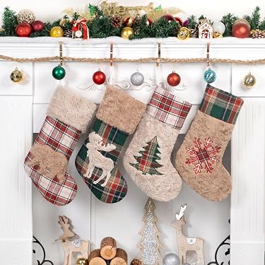 Lucleag 8er-Set Weihnachtsstrümpfe – Mini-Strickstrümpfe 16x13 Cm Mit 3D-Motiven Zum Aufhängen