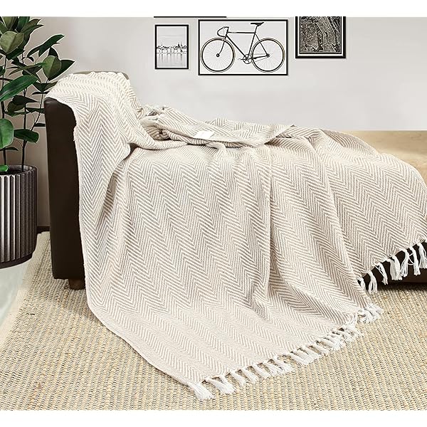 Lush Decor Reyna Throw Blanket, 60