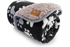 PawPride Dog Blanket – Super Soft Dog Blankets Large Washable - Fluffy Pet Blankets for Dogs Sherpa Textured Puppy Blanket – Large Size 80cm x 100cm (Black and White)