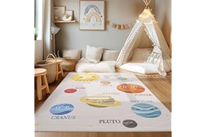 ‎HOMEBYHOME HomebyHome Kurzflor Kinderteppich für Jungen und Mädchen 100 x 150 cm Beige Planet Design - Waschbarer Teppich Extra Weich und Antiallergen - Teppich für Kinderzimmer, Babyzimmer und Spielzimmer