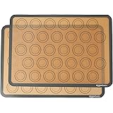 Amazon Basics Tappetini da forno in Silicone Macaron, Set da 2 pezzi, Rettangolare, Marrone/Nero, 42 W x 29.5 L cm