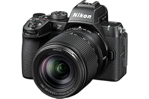 Nikon Z50II + NIKKOR Z DX 18-140 VR, Lexar SD128GB, Fotocamera Mirrorless, CMOS DX 20.9MP, Processore EXPEED7, AF, Mirino Elettronico EVF, LCD 3.2", Video 4K [Nital Card: 4 Anni di Garanzia]