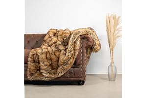 Quantum Interior by Maxland Kuschelige Felldecke,Wendedecke,Hochwertige Wohndecke,Kuscheldecke Fellimitat,Tagesdecke, Überwurf - unterscheidliche Farben und Größen (150x200 cm, Fox)