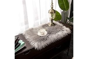 ‎TEPPICH WÖLKCHEN Teppich Wölkchen Schaffell Lammfell Imitat Fellteppich Kunstfell Teppich Waschbar - Flauschiger Teppich Wohnzimmer, Bettvorleger Schlafzimmer, Teppich Fell - Grau - 40x60 cm