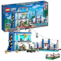 LEGO 60372 City Accademia di Addestramento della Polizia con Macchina ATV e Cavallo Giocattolo, Percorso a Ostacoli e 6 Minif