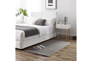 ‎TEPPICH WÖLKCHEN Teppich Wölkchen Fellteppich Kunstfell Teppich Waschbar, Hasenfell Imitat, Kaninchenfell, Kurzfell | Flauschiger Teppich Wohnzimmer, Bettvorleger Schlafzimmer, Teppich Fell | Dunkelgrau - 80x150cm