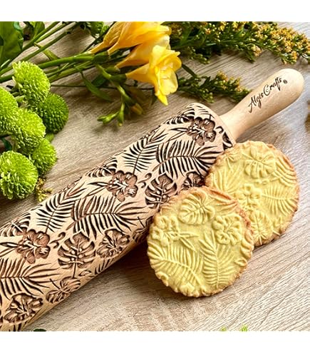 Ornement, Rouleau à Pâtisserie Avec Bonhomme En Pain D'épice