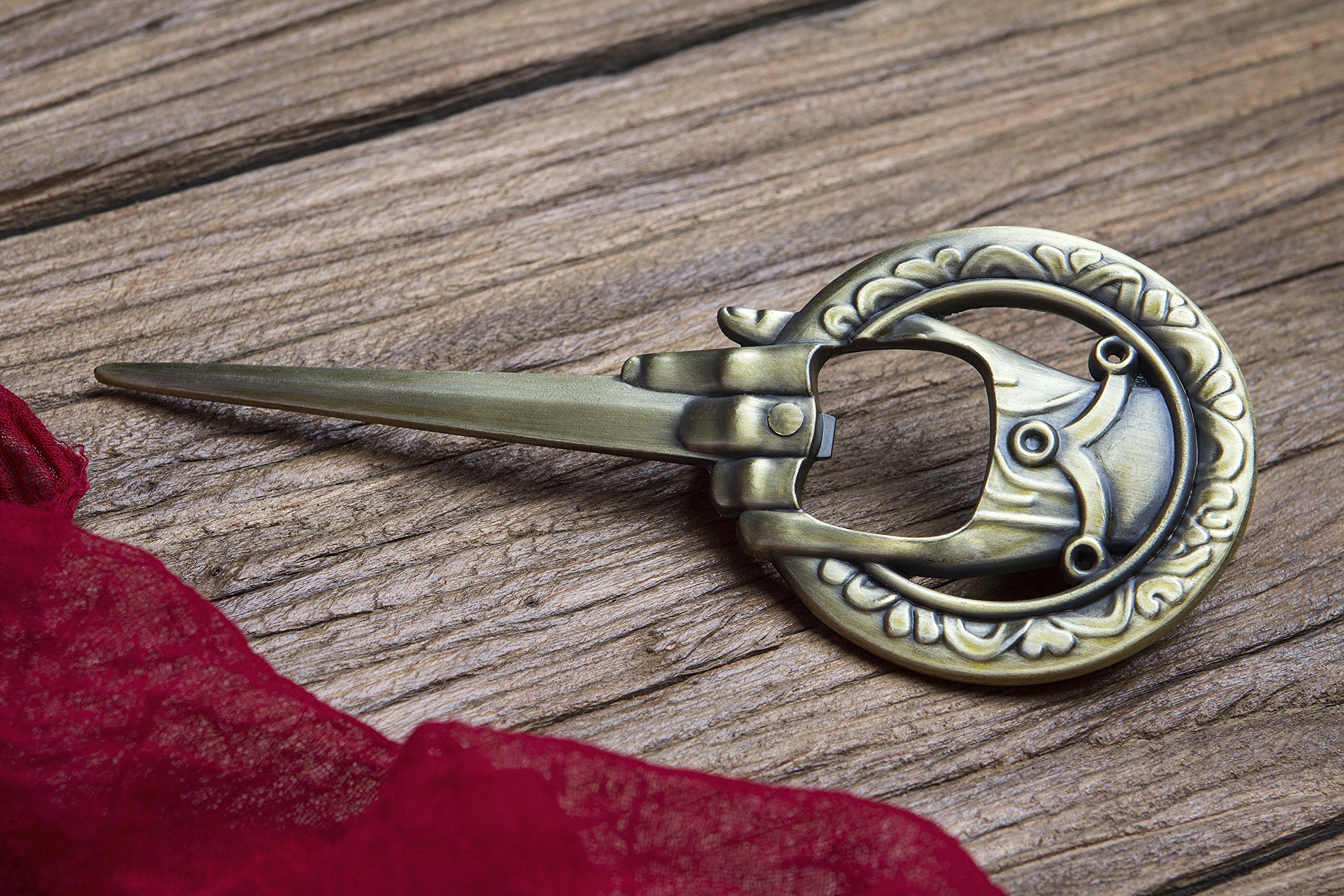 Hand-des-Knigs-Flaschenffner-Fanartikel-Geschenk-mit-Magnet-3in1-Bierffner-Briefffner-Khlschrankmagnet-Game-of-Thrones-Inspirierter-Bier-Bottle-Opener-In-Roter-Weihnachts-Geschenkbox