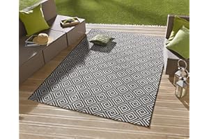 ‎HANSE HOME NORTHRUGS In- und Outdoor Teppich Karo 160x230cm - Wetterfest Modern Geometrisches Muster Kariert Allover Design Läufer für Balkon Terrasse Garten Wintergarten Wohnzimmerteppich Wasserfest in Schwarz