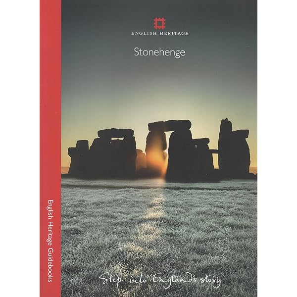 Stonehenge (English Heritage Guidebooks): Amazon.co.uk: Richards