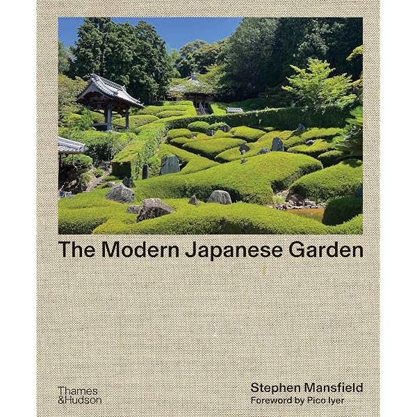 The Magical World of Moss Gardening: Amazon.co.uk: Martin, Annie