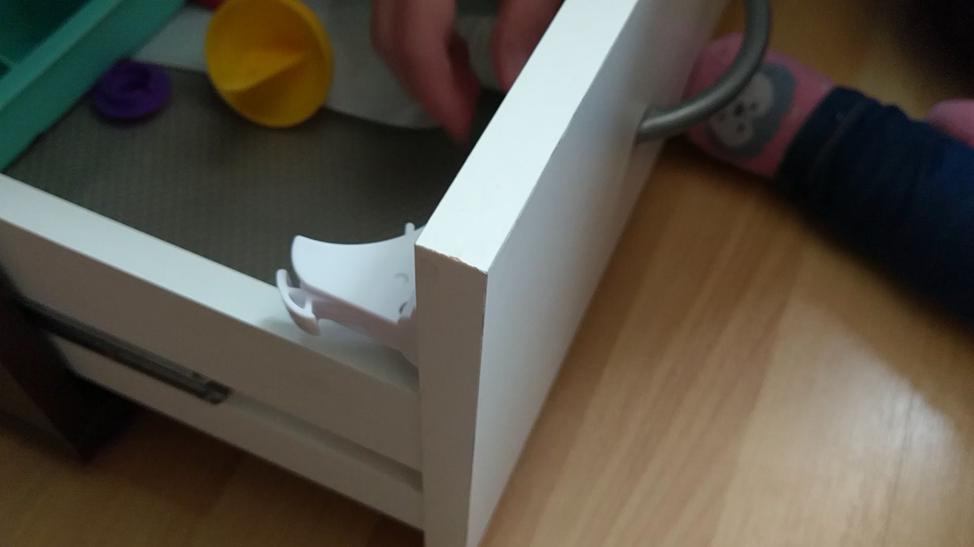 Amazon.de:Kundenrezensionen: Babysicherheit Magnetisches Schrankschloss