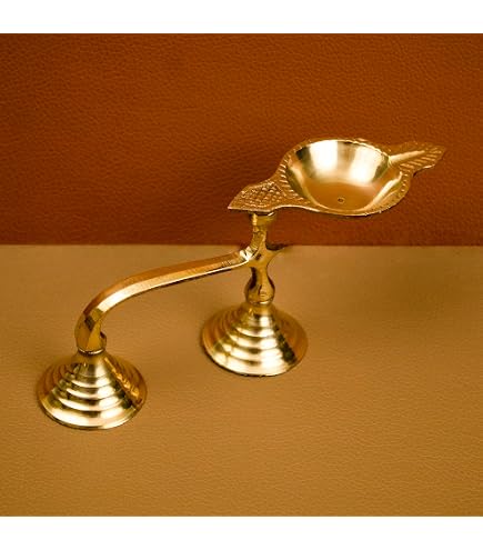 Purpledip Brass Garuda Aarti Diya - Rara Lampada Ad Olio In Ottone Con Idolo Di Garuda, 15.2x7.6x12.7 Cm, Per Tempio O Decorazione - 5