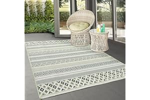 ‎THE CARPET the carpet Machka - robuster Outdoor Teppich, modernes Design, Wetterfest & UV-beständig, für Balkon, Terrasse und Wintergarten, auch für Küche oder Esszimmer geeignet, Grün, 80 x 150 cm