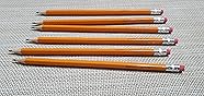 Basics - Matite HB2 in Grafite con Corpo in Legno, Già Temperate, con Gomma Senza Sbavature, per Scuola e Bambini, Confezione da 150