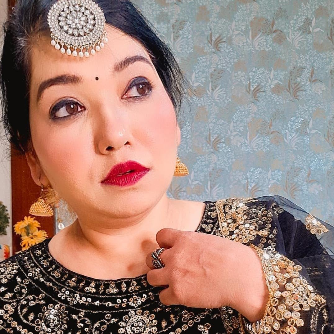 DESI FASHION WORLD's Amazon Page