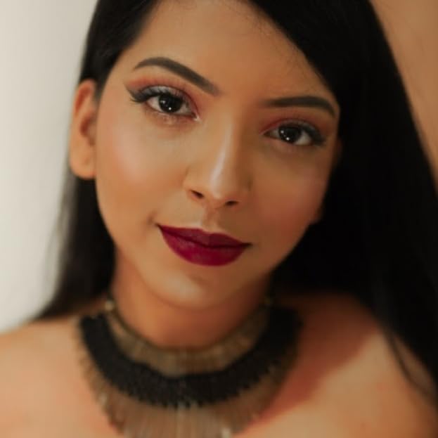 Nadaisa Gomes s Amazon Page