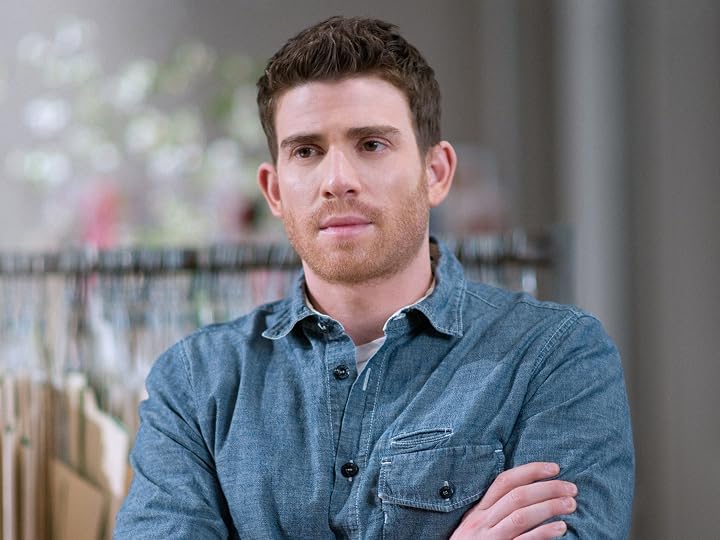 Prime Video: HOW TO MAKE IT IN AMERICA - Season 2